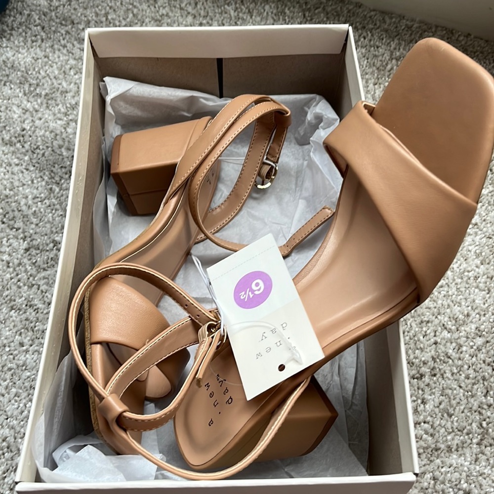 New, never worn tan 2” strappy heels